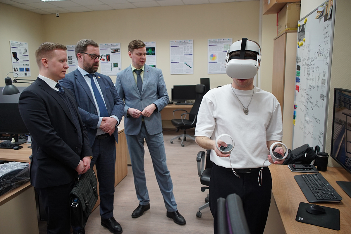 Delegation from KRSU gets acquainted with Polytechnic’s developments
